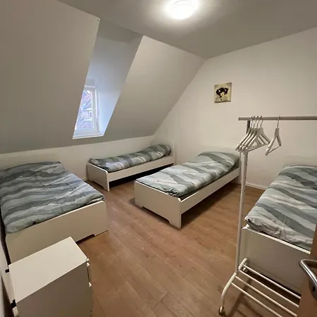 Monteurwohnung 9p Zentral