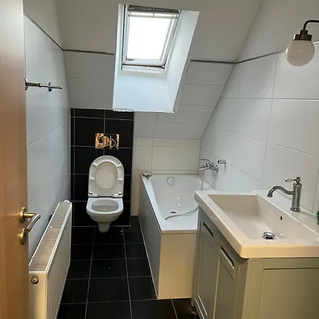 بيت ضيافة Monteurwohnung 9p Zentral