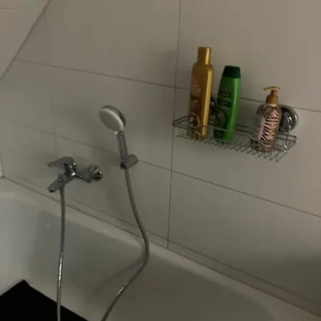 Monteurwohnung 9p Zentral بيت ضيافة هام