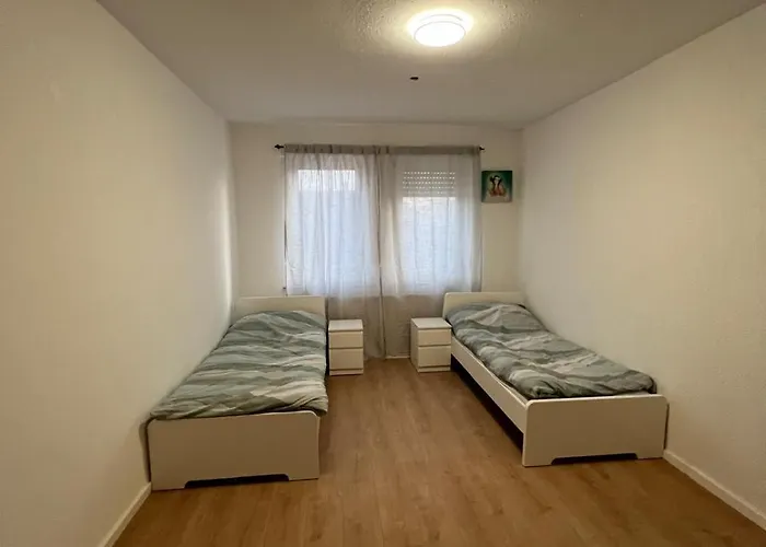 Gæstehus Monteurwohnung 9p Zentral 3*